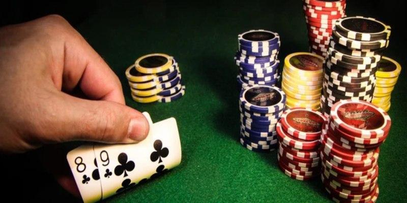 Hướng dẫn chơi poker tại Hi88 cực hay từ cao thủ bật mí - RED88